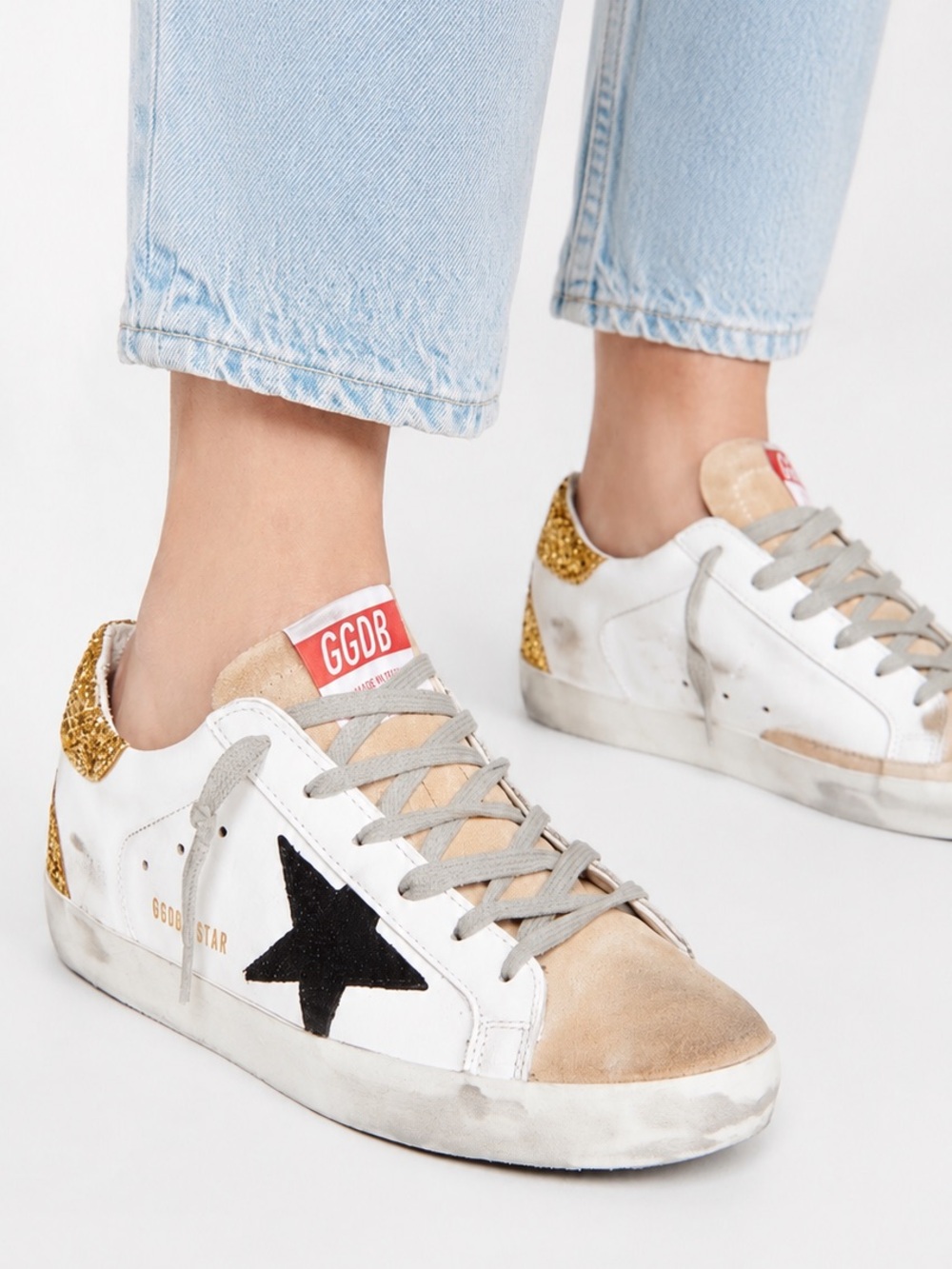 Golden Goose Superstar Sneaker in cappuccino/white leather/black star glitter
